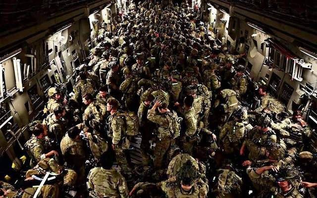 皇冠足球平台代理_伊朗炸嗨了！11轮导弹雨砸下皇冠足球平台代理，以军终于扛不住了，早早亮出底牌