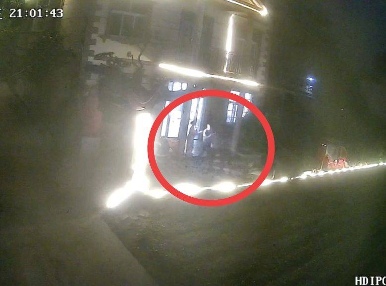 皇冠信用网怎么弄_河南一男子称因发视频反映村干部家占道遭殴打 多方回应