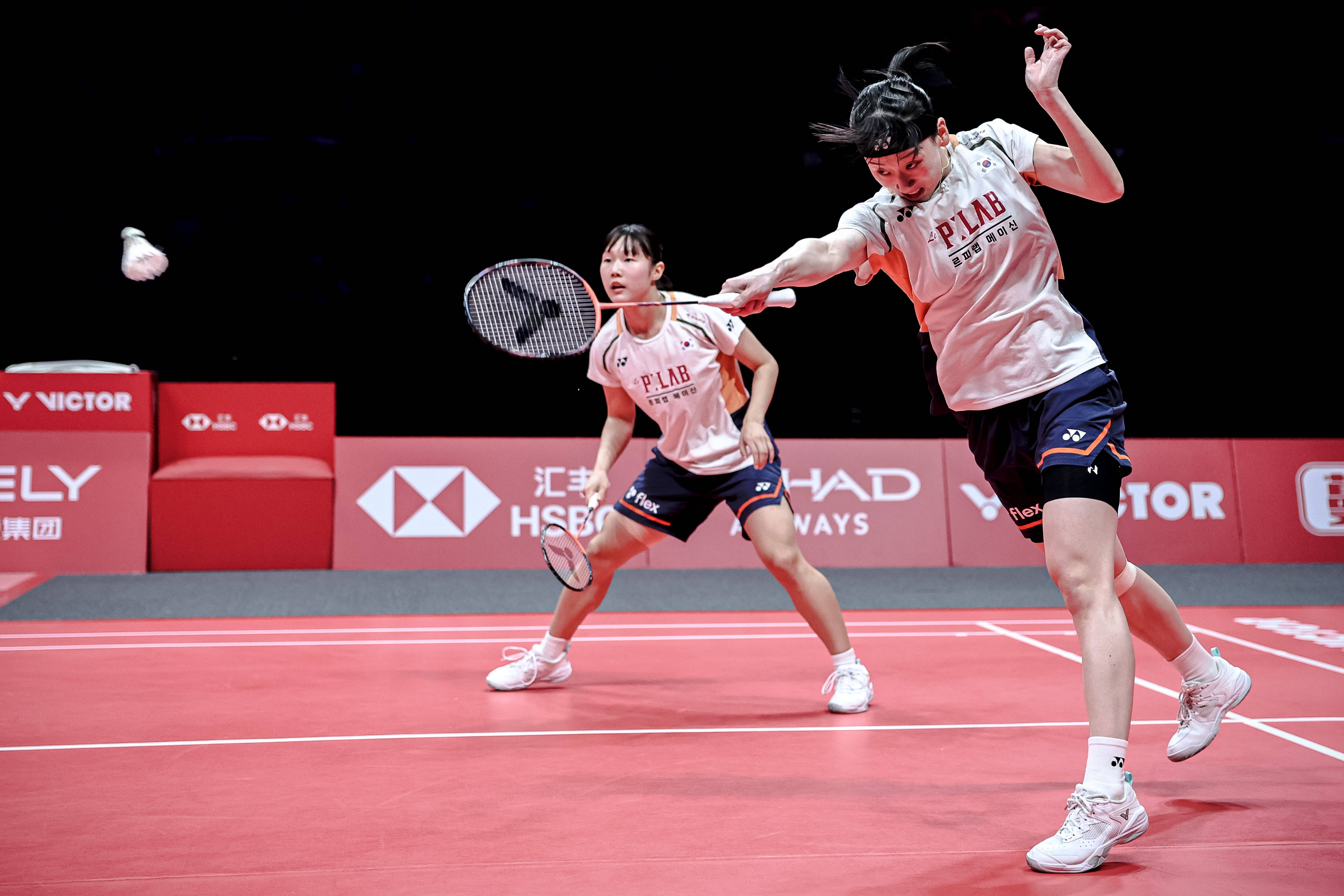 皇冠信用网开号_（体育）羽毛球——世巡赛总决赛：刘圣书/谭宁无缘女双决赛